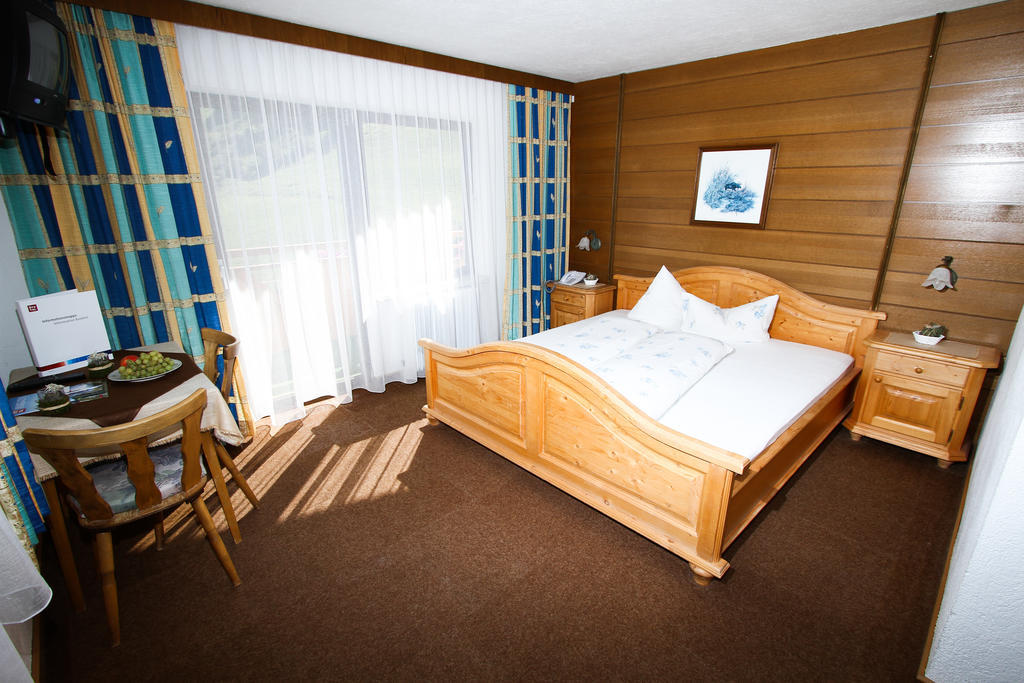 Pension Charly Solden Room photo